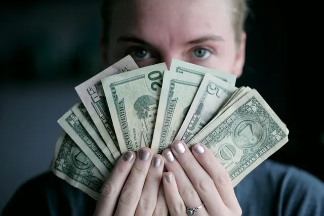 La relación con el dinero: qué revela de ti y de tu historia familiar